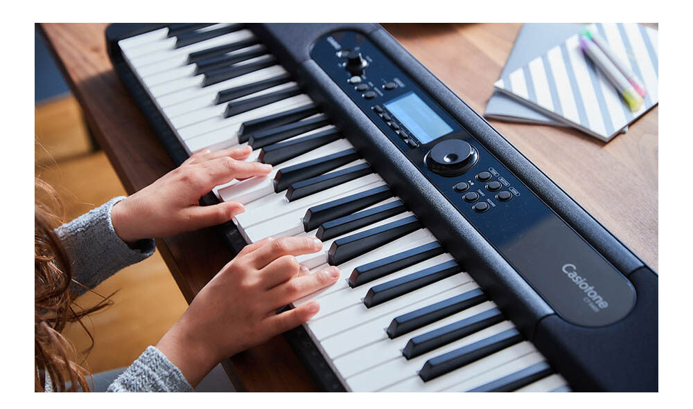 Thiết kế đơn giản nhưng đầy đủ của đàn Casio CT S400