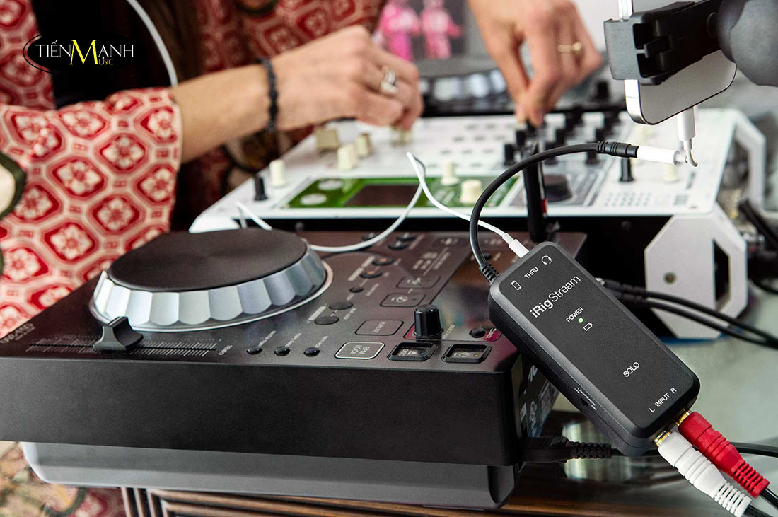 IK-Multimedia-IRig-Stream-Solo-Audio-Interface-20.j
