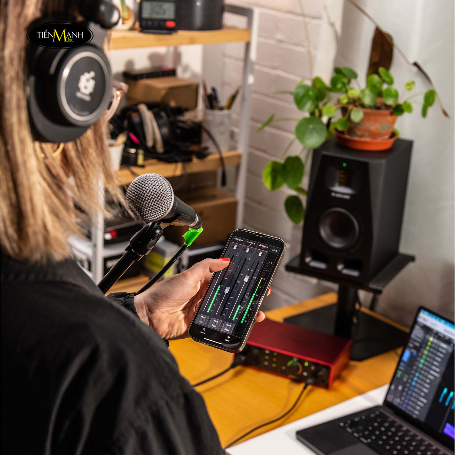 focusrite-scarlett-16i16-4th-gen-interface-soundcard-6.