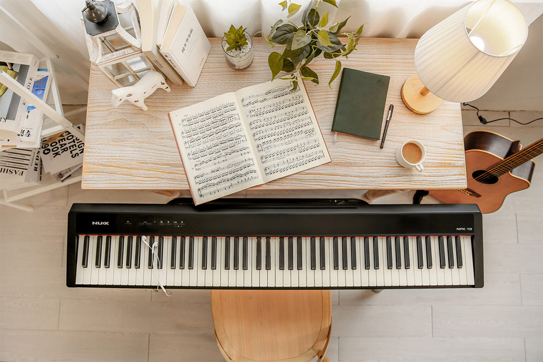 Dan-Piano-Dien-Nux-NPK-10-88key-Portable-Piano-8.jp