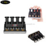dung-cu-tap-tay-luyen-ngon-choi-guitar-aroma-ahf-05bk (1)