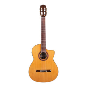 Thiết kế cutaway Cordoba C7-CE CD giúp cây đàn dễ cầm hơn và thoải mái hơn khi bạn chơi.