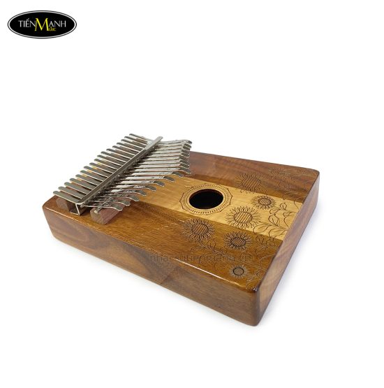 Yigitlar qizlarni yalab qoyishadi