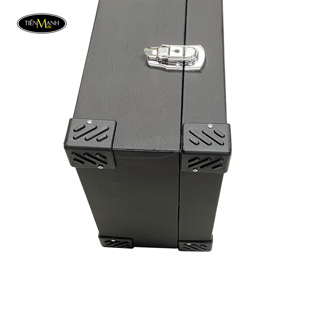 hop-cung-cho-dan-tranh-17-day