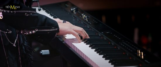 dan-piano-dien-nux-npk20-portable-digital-piano